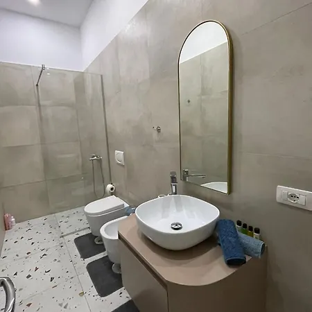 4 Apartament